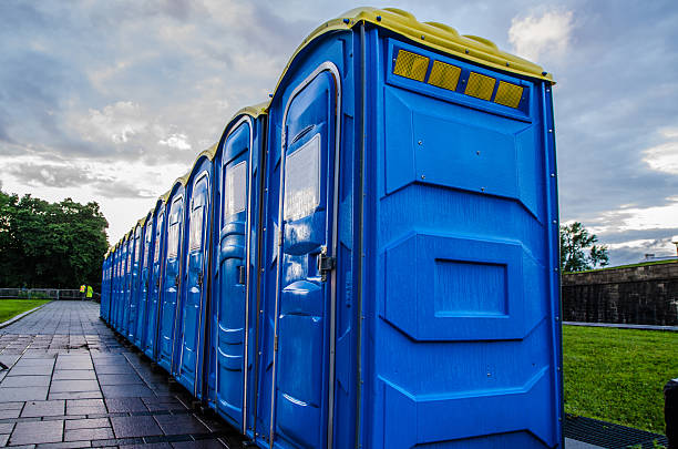 Best Portable bathroom rental  in Reedspt, OR
